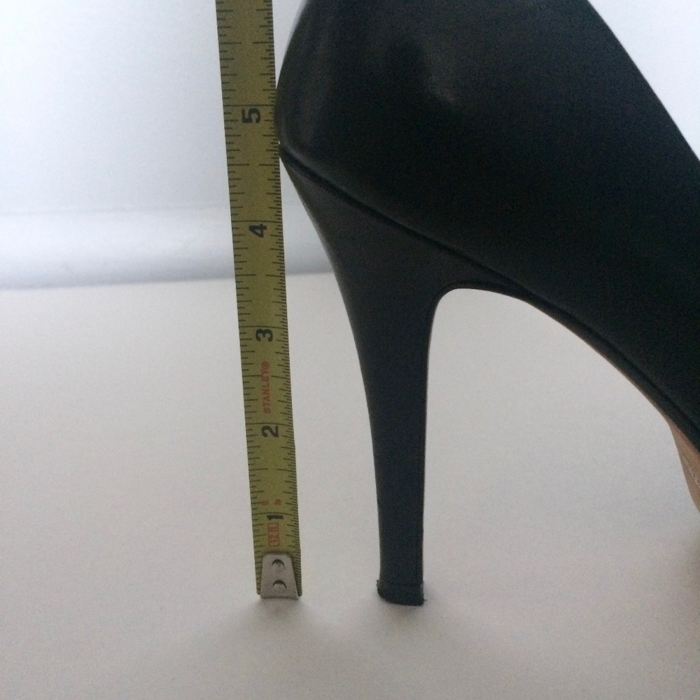 More pics of Cole Haan Pumps